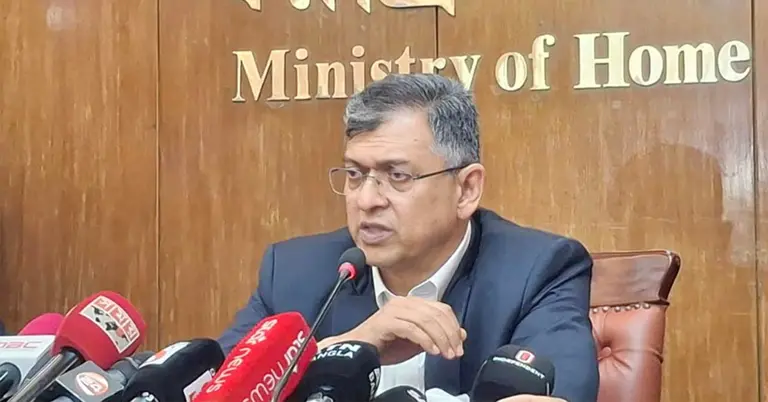 স্বরাষ্ট্রমন্ত্রী সালাহউদ্দিন আহমদ